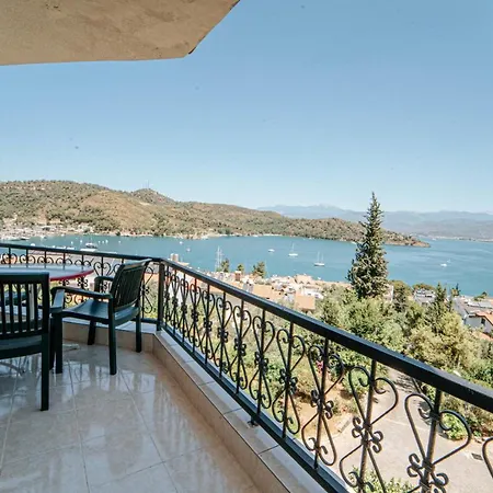 Σπίτι διακοπών Sea View Vibrant Flat W Balcony Right By Sea